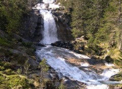 Fonds d'cran Nature cascade