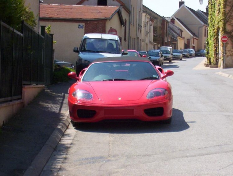 Wallpapers Cars Ferrari Tout ca dans la rue