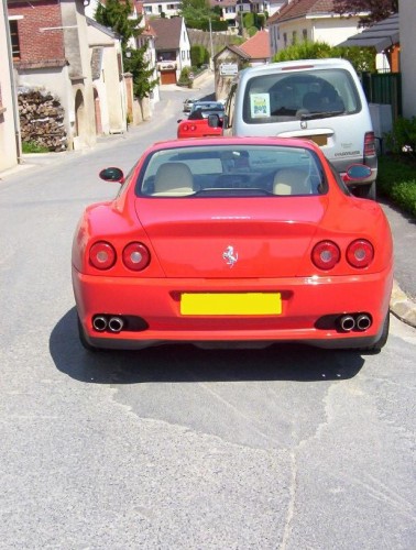 Wallpapers Cars Ferrari Tout ca dans la rue