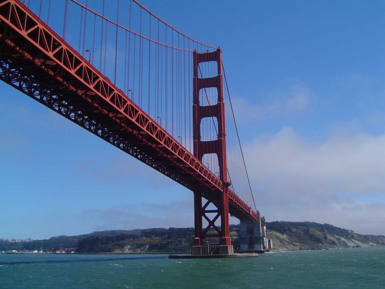 Fonds d'cran Voyages : Amrique du nord Etats-Unis Sous le Golden Gate San Francisco