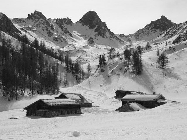 Wallpapers Nature Mountains Les chalets de Clapeyto (Queyras)