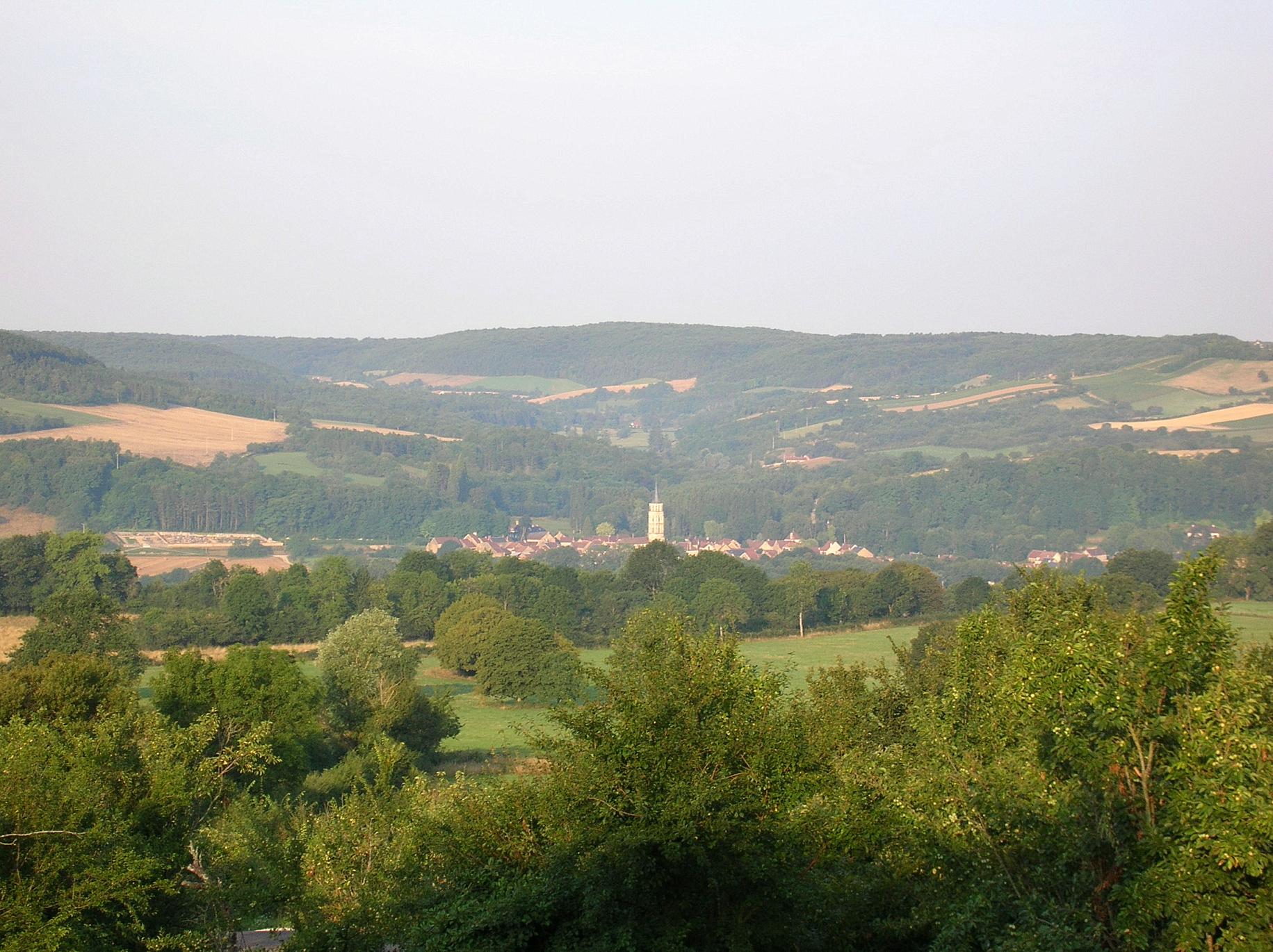 Fonds d'cran Voyages : Europe France > Bourgogne Village de Saint-Pre