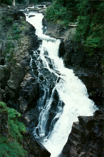 Fonds d'cran Nature Cascades - Chutes chute