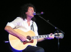 Wallpapers Music Brian May Zenith 30-03-05