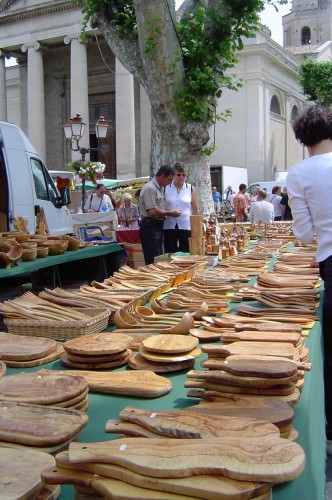 Wallpapers Trips : Europ France > Provence-Alpes-Cte d'Azur tal d'objets en bois d'olivier