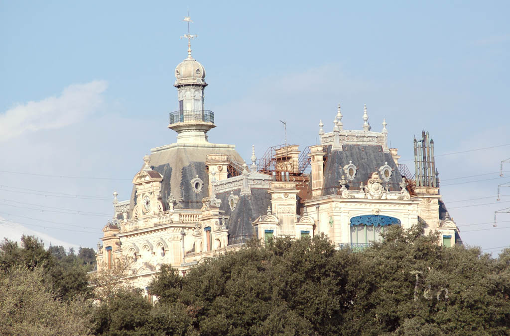 Fonds d'cran Voyages : Europe France > Midi-Pyrnes Chteau d'Aubiry