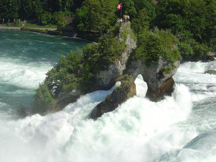 Fonds d'cran Nature Cascades - Chutes Chutes du Rhin, Schaffhausen (Suisse)