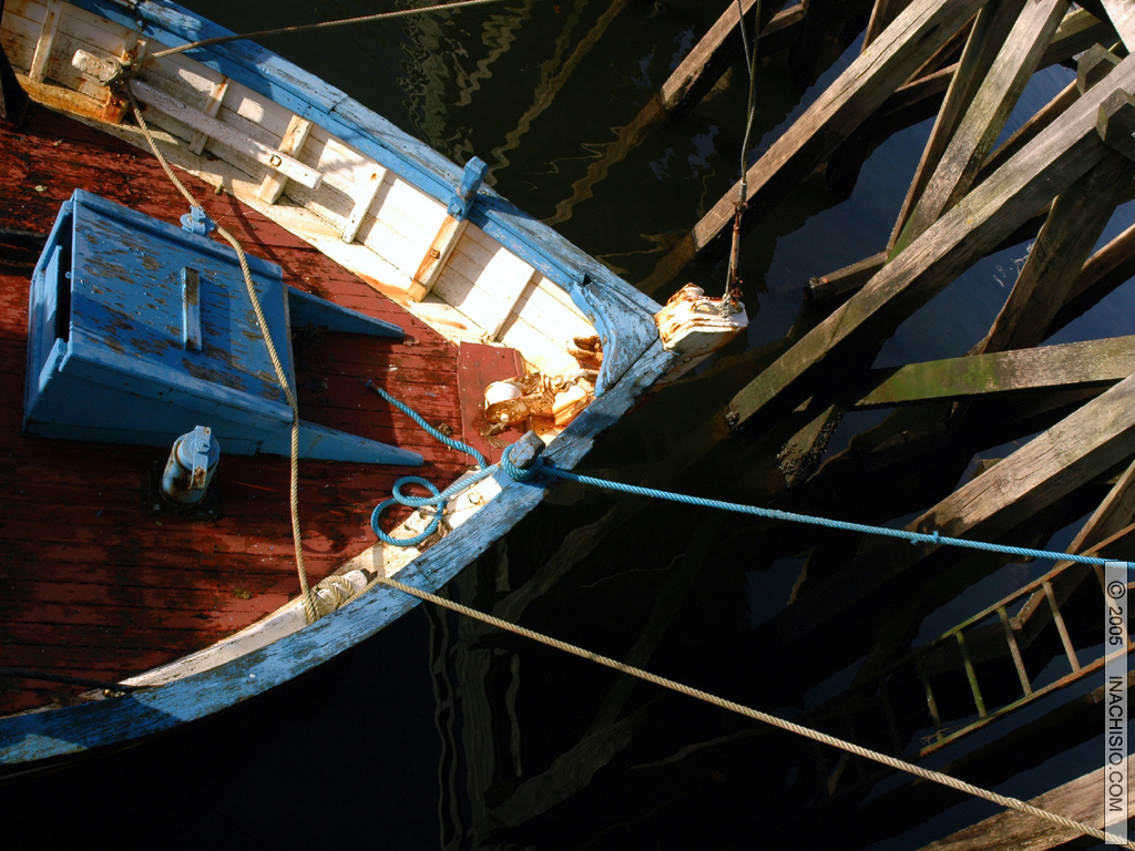 Wallpapers Boats Fishing Boats Proue d'un bateau de pche