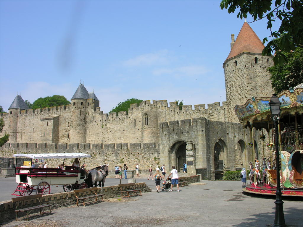 Fonds d'cran Voyages : Europe France > Languedoc-Roussillon Entre  de la cit de Carcasonne