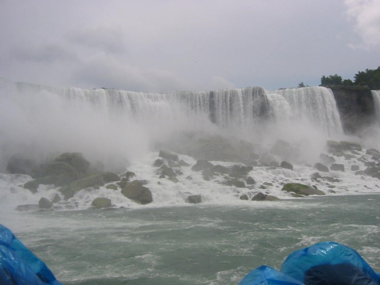 Fonds d'cran Nature Cascades - Chutes Approche des chutes