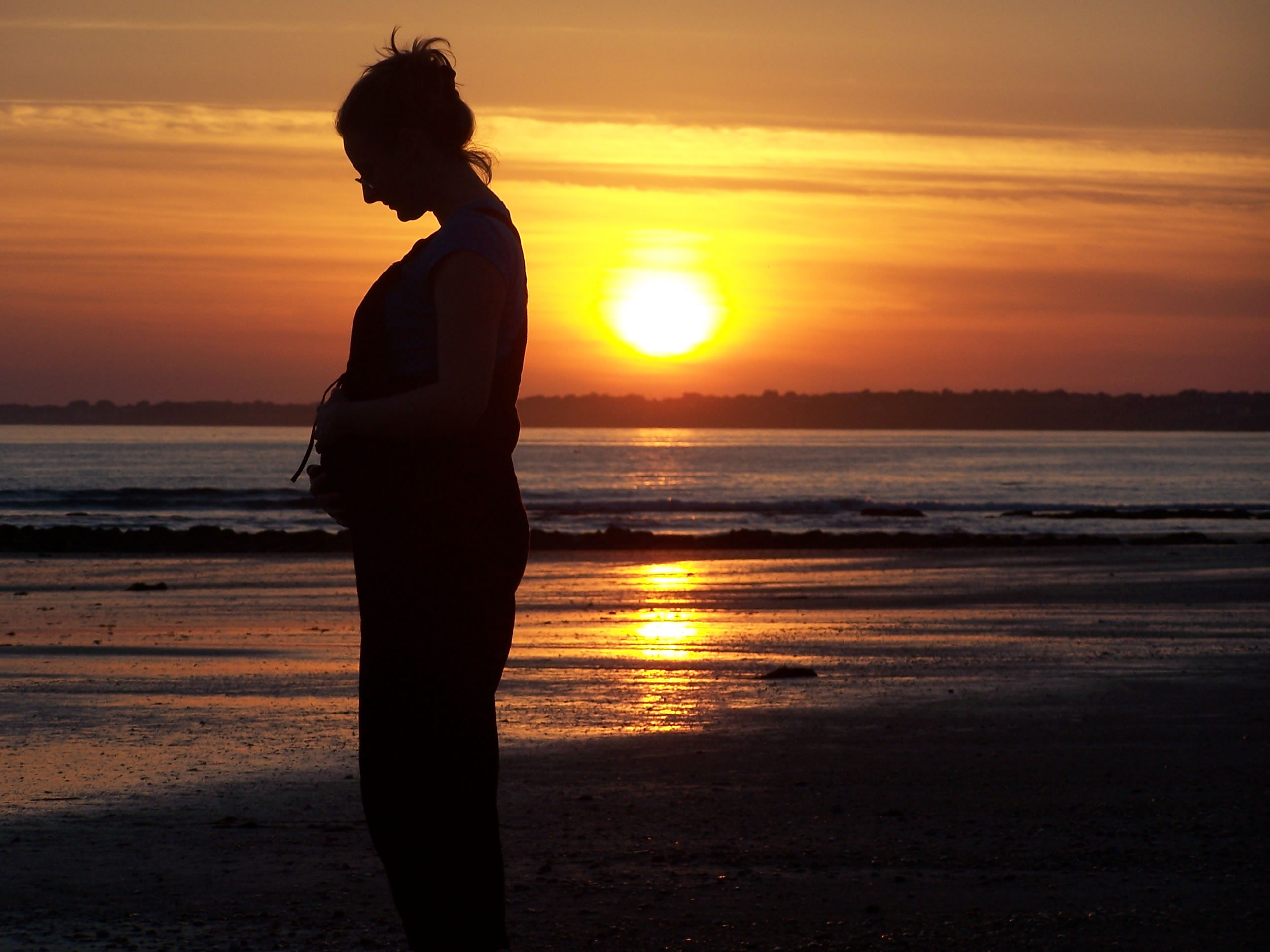 Fonds d'cran Nature Couchers et levers de Soleil Couch de soleil auprs de ma femme enceinte