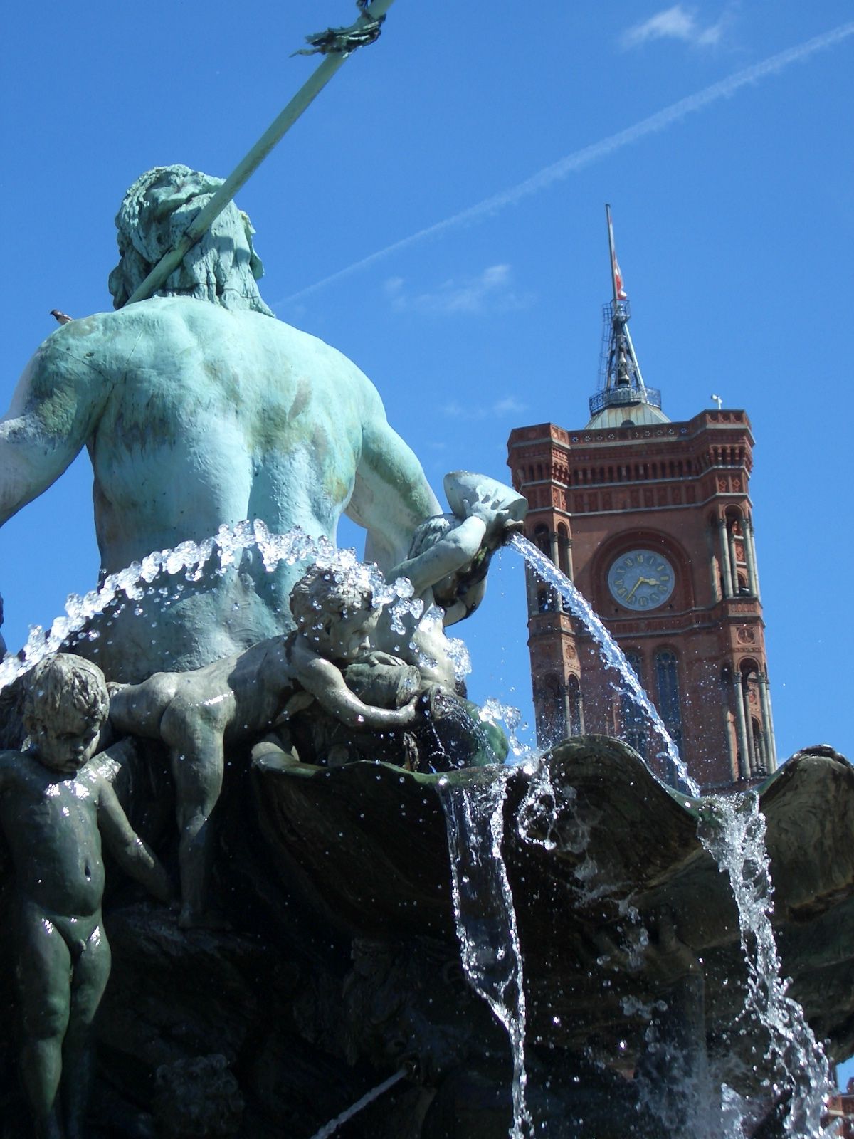 Fonds d'cran Voyages : Europe Allemagne Berlin- Fontaine de Neptune