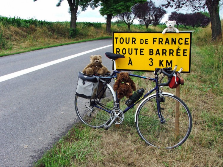 Fonds d'cran Sports - Loisirs Cyclisme 7me Etape Tour de France Lunville-Karlsruhe (1/2)