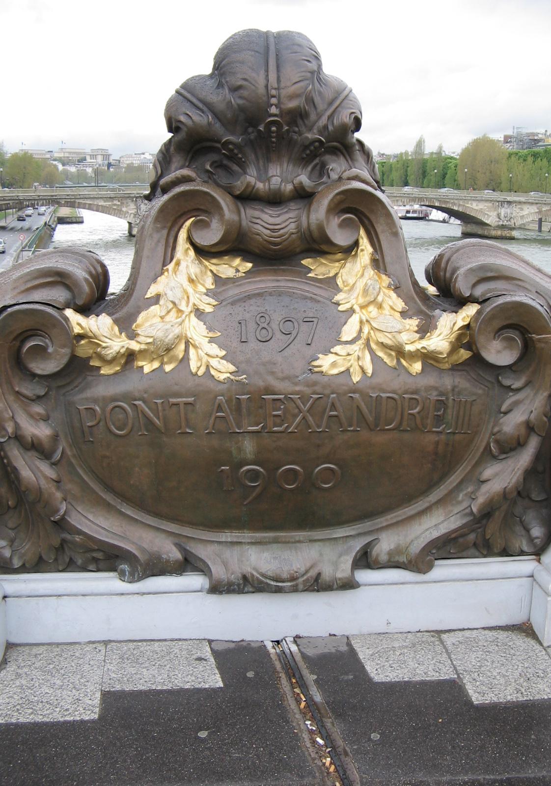 Fonds d'cran Constructions et architecture Statues - Monuments Le Pont Alexandre III