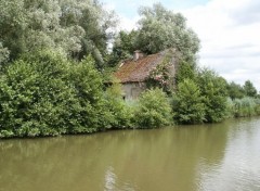 Wallpapers Nature Maison abandonne au bord du canal du Centre,  Rully en Cte d'Or