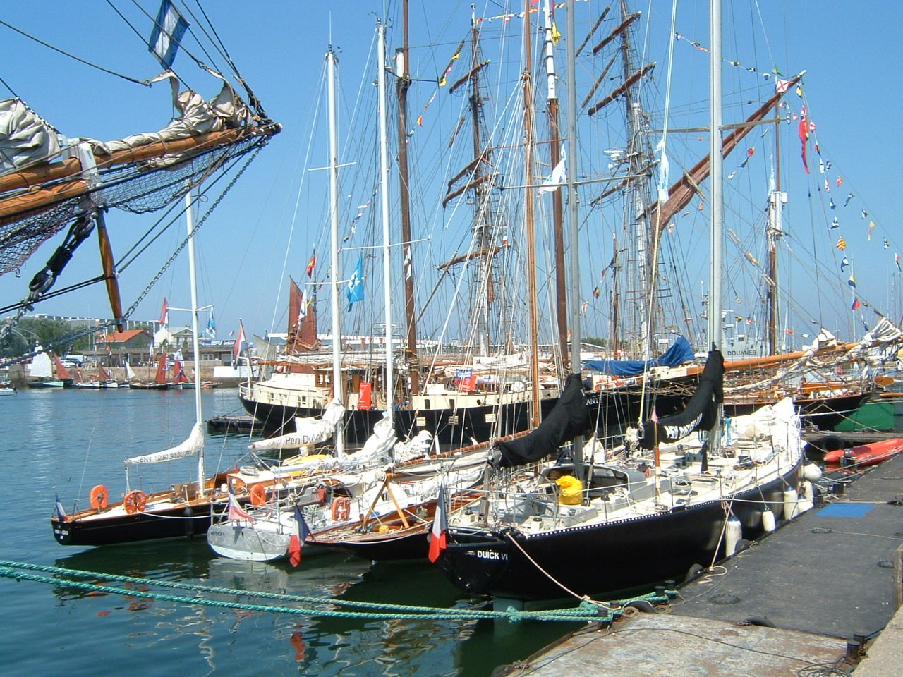 Fonds d'cran Bateaux Voiliers les fameux PEN DUICK