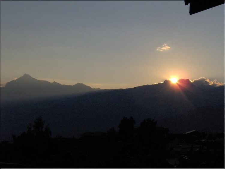 Fonds d'cran Nature Couchers et levers de Soleil Couch de Soleil dans les Alpes