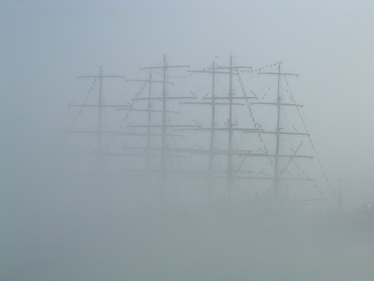 Wallpapers Boats Sailboats le MIR dans la brume