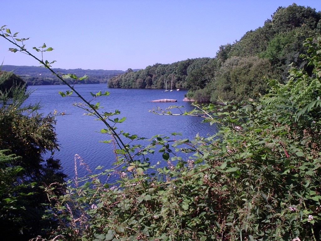 Fonds d'cran Nature Couchers et levers de Soleil Lac du Drennec - Finistre