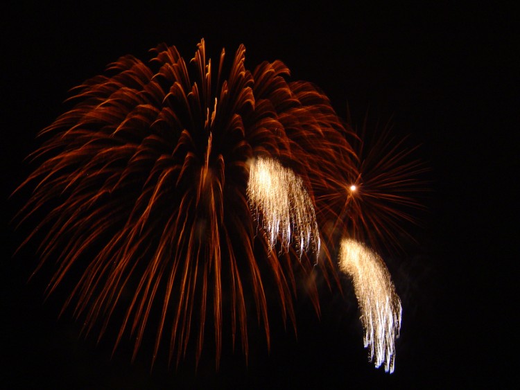 Fonds d'cran Hommes - Evnements Feux d'Artifice Feux  Pont  Mousson