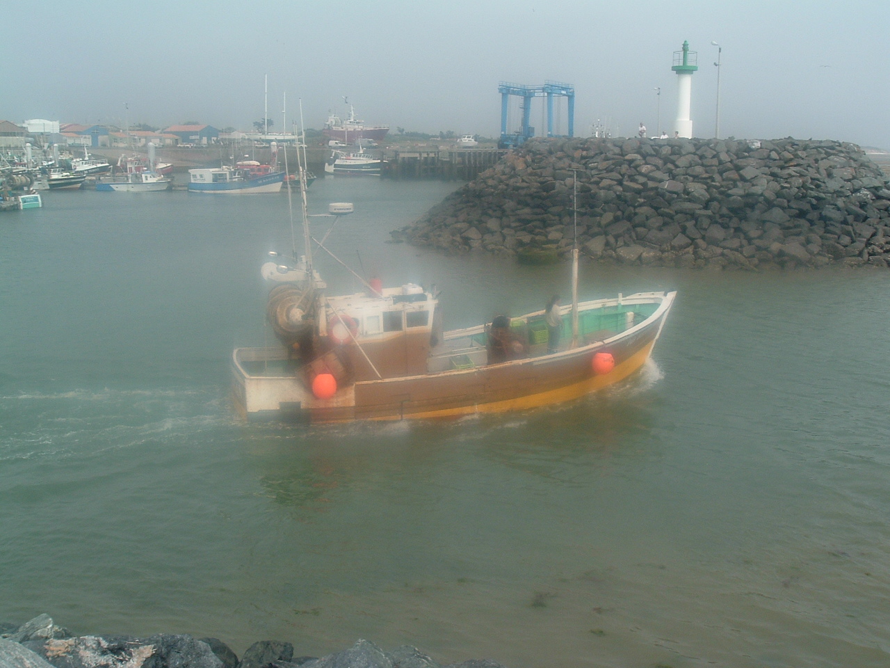 Wallpapers Boats Fishing Boats bateau de peche