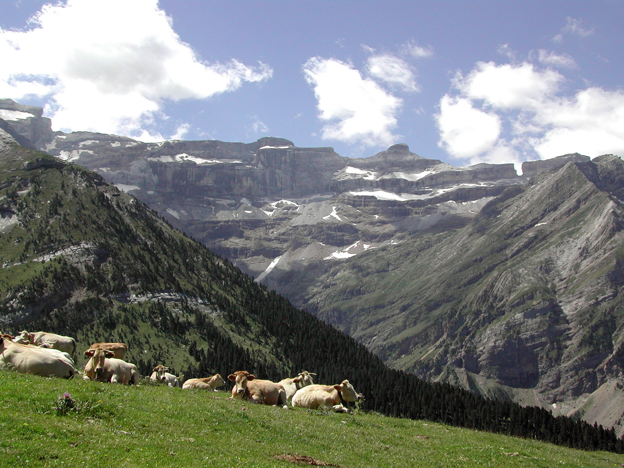 Wallpapers Nature Landscapes Cirque de Gavarnie