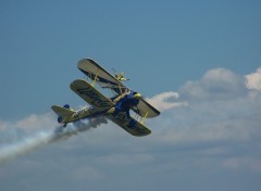 Fonds d'cran Avions Et oui il y a quelqu'un sur le toi!