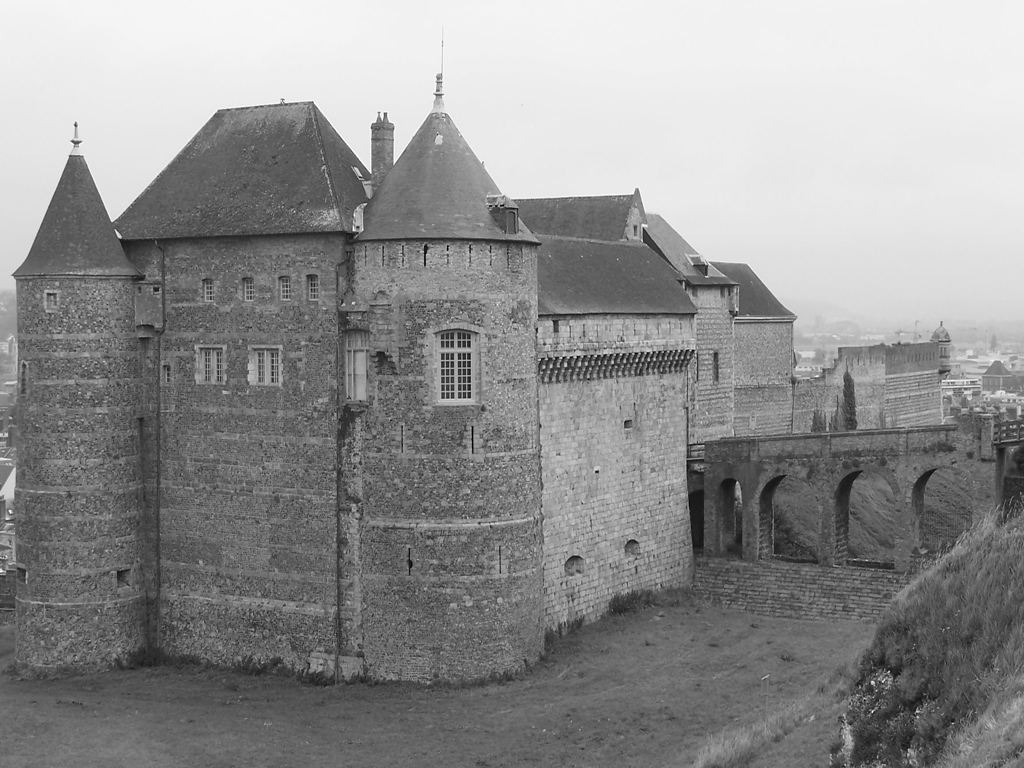 Fonds d'cran Constructions et architecture Chteaux - Palais Chateau