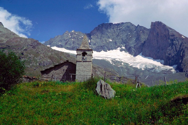 Wallpapers Constructions and architecture Religious Buildings Valle de la Maurienne