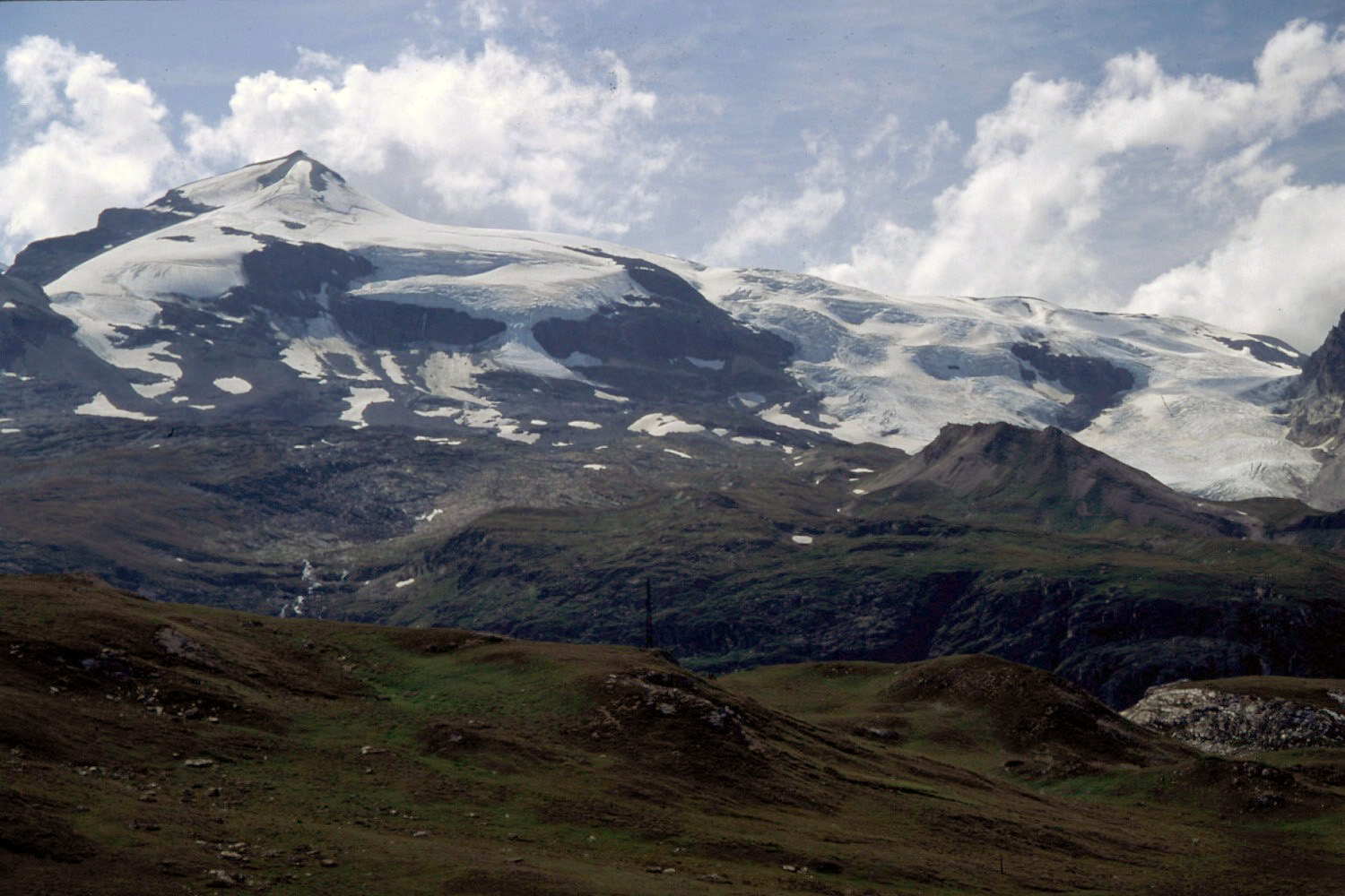 Fonds d'cran Nature Montagnes Valle de la Maurienne