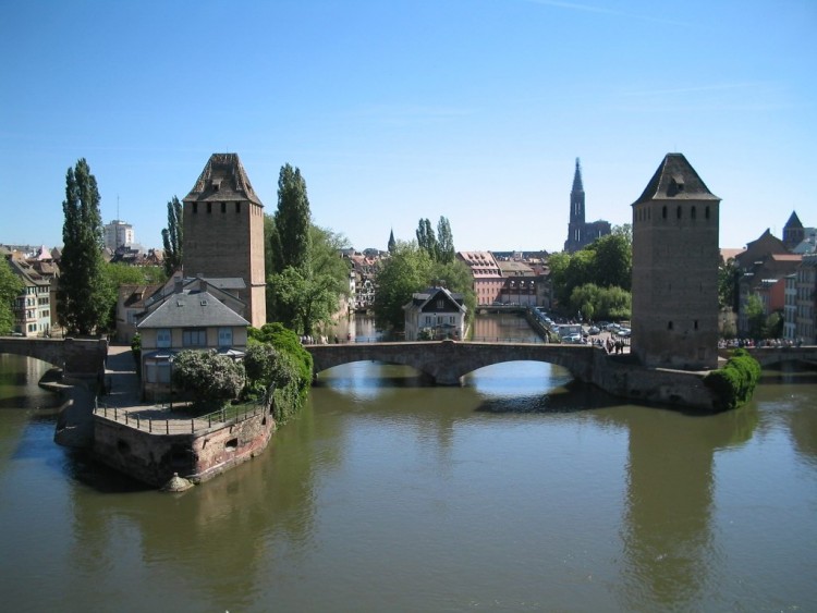 Fonds d'cran Voyages : Europe France > Alsace Portes de Strasbourg