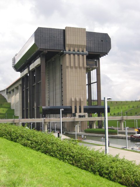 Wallpapers Trips : Europ Belgium Canal du Centre - Ascenceur de Strepy-Thieux