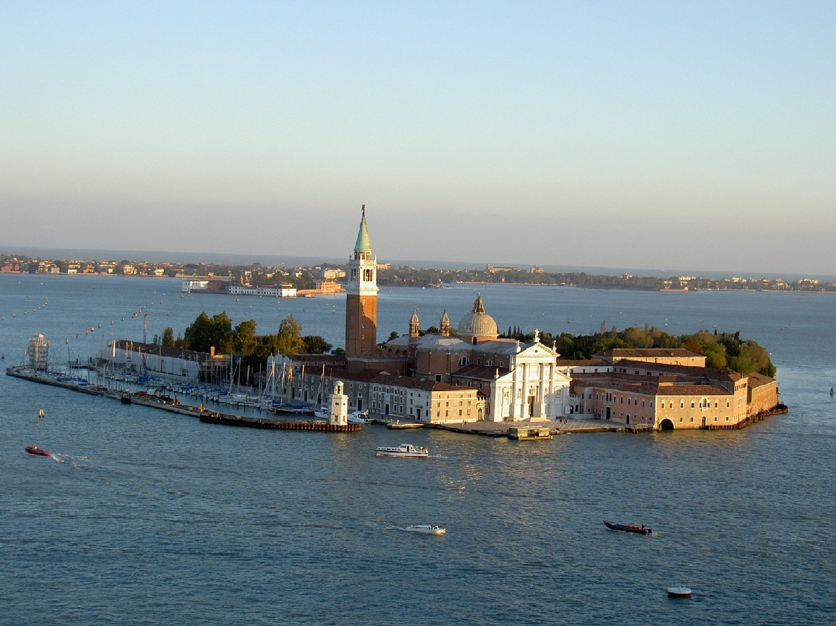 Fonds d'cran Voyages : Europe Italie Venise- Vue depuis la tour de l\'horloge