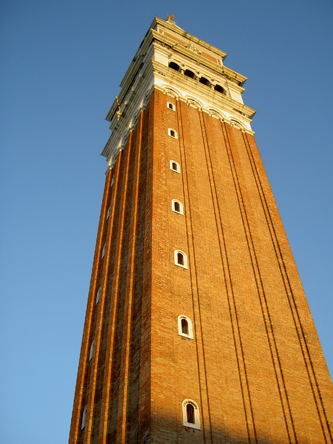 Fonds d'cran Voyages : Europe Italie Venise- Tour de l\'horloge