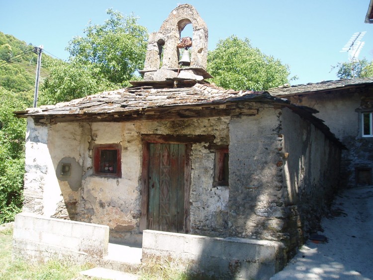 Fonds d'cran Constructions et architecture Edifices Religieux Eglise de Villar