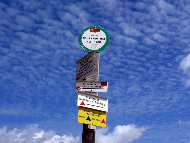 Fonds d'cran Nature Ciel - Nuages Ciel au sommet du col du Schaeferthal