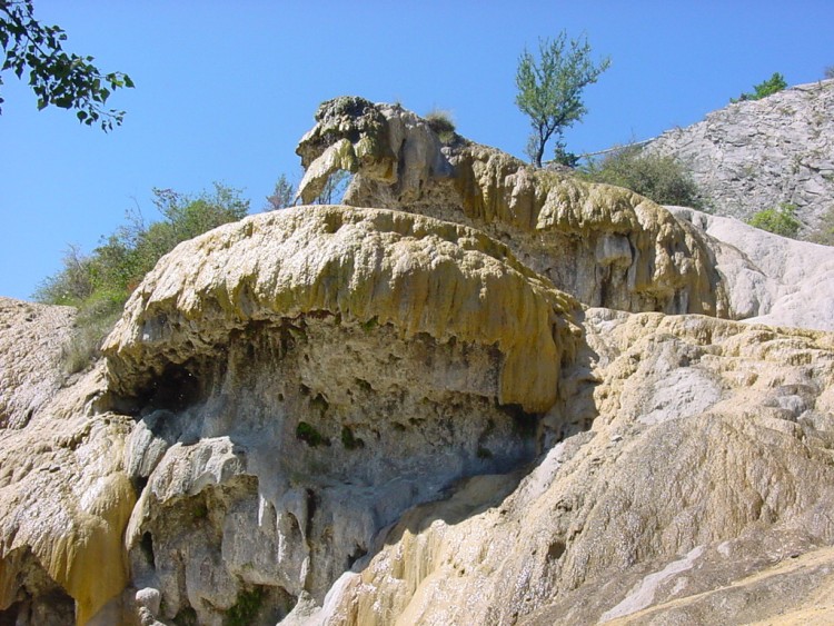 Fonds d'cran Nature Roches - Pierres - Sables fontaine ptrifiante