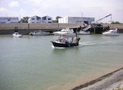 Fonds d'cran Bateaux petit bateau pche