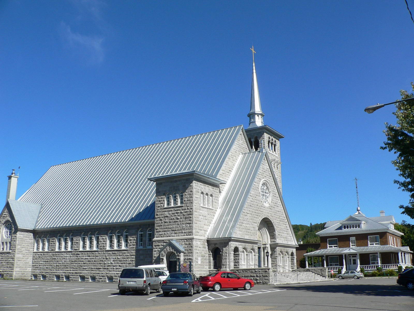 Fonds d'cran Constructions et architecture Edifices Religieux glise de Beaupr,Qubec