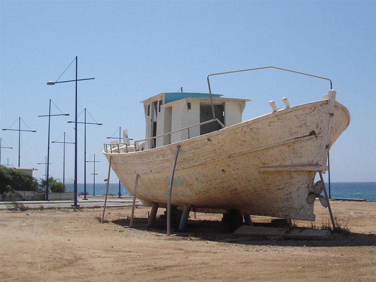 Fonds d'cran Bateaux Bateaux de pche Cale sche