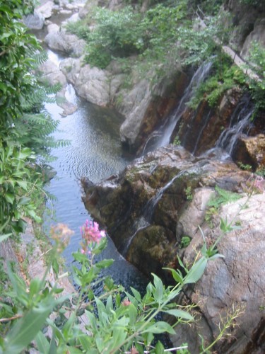 Fonds d'cran Nature Fleuves - Rivires - Torrents Chute d'eau du Mondony