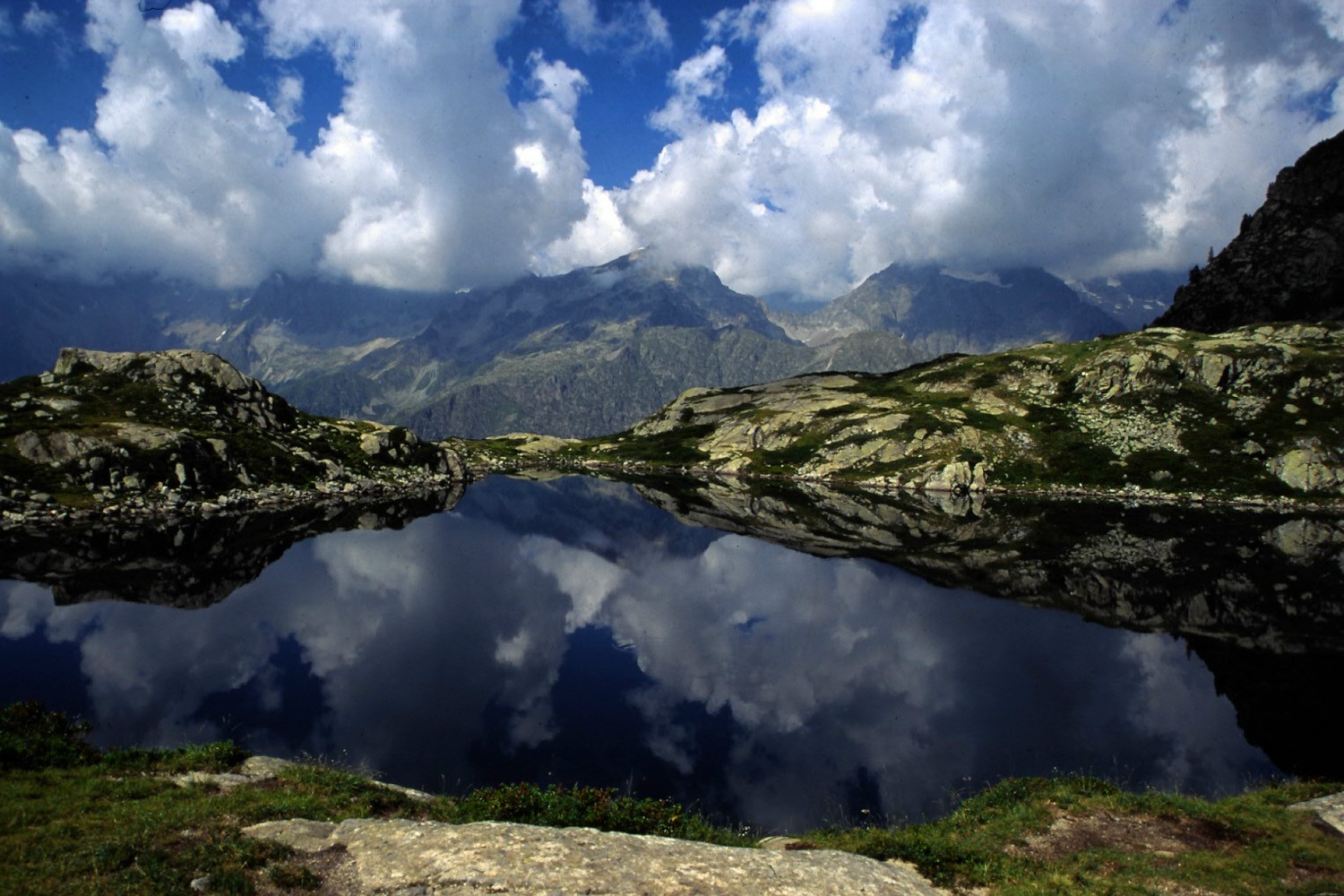 Fonds d'cran Nature Lacs - Etangs Les Ecrins