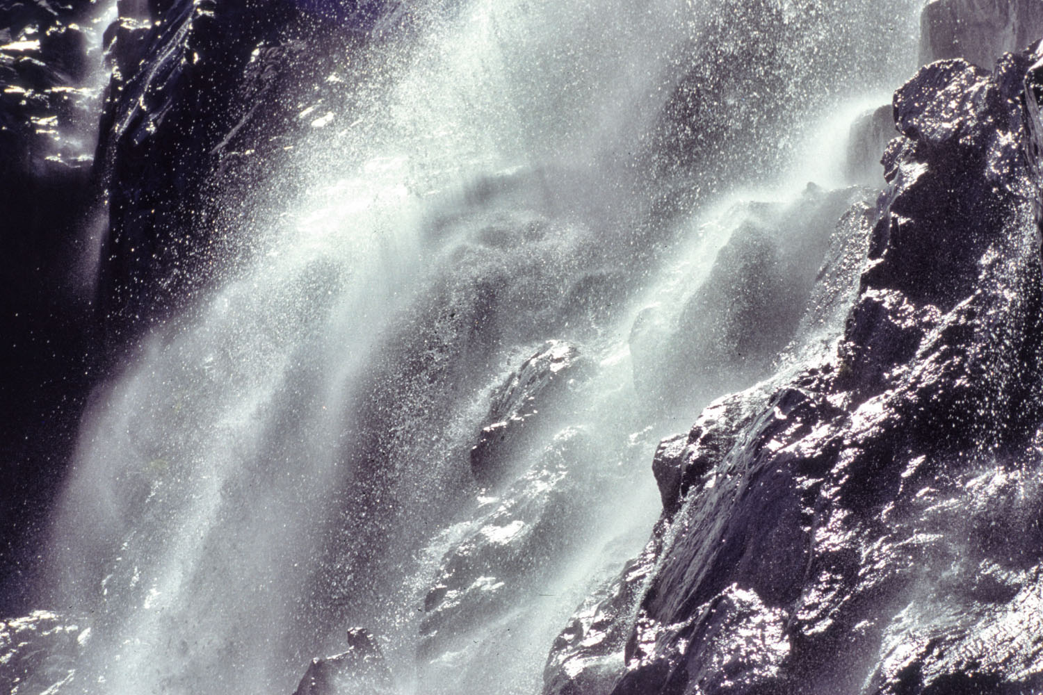 Fonds d'cran Nature Cascades - Chutes La Vanoise