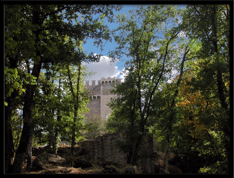 Fonds d'cran Constructions et architecture Chteaux - Palais  Chteau de Chlucet