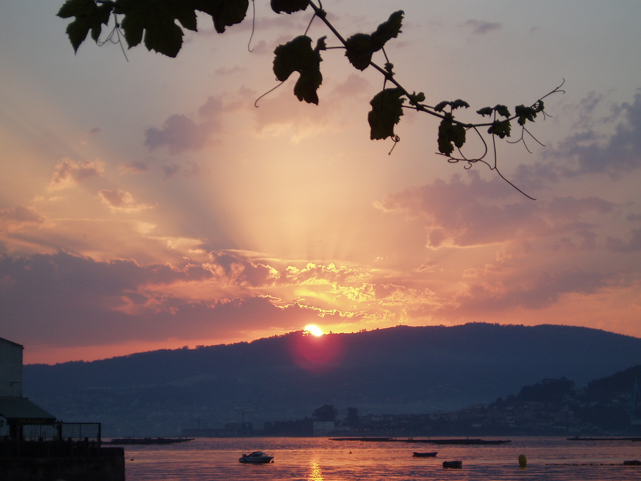 Fonds d'cran Nature Couchers et levers de Soleil Plage de Chapela