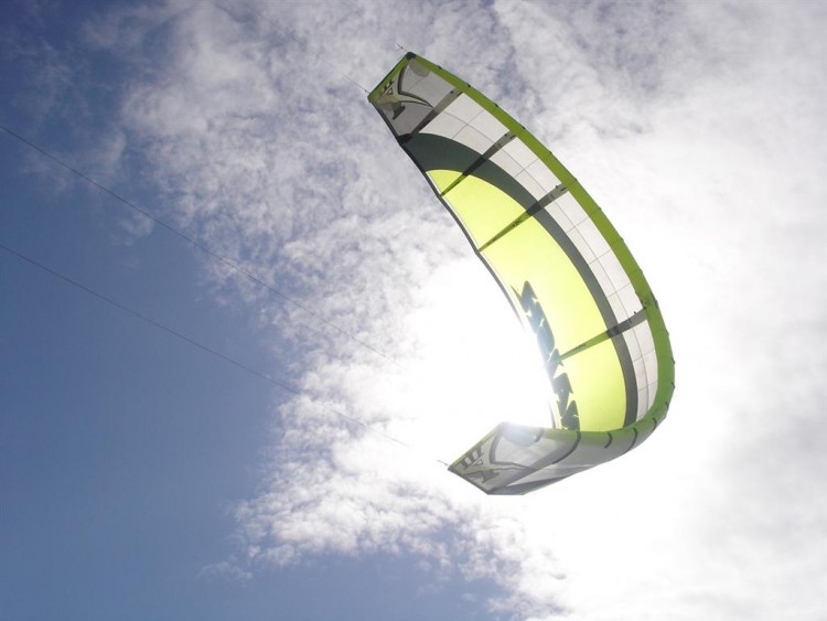 Fonds d'cran Sports - Loisirs Kite Surfing Wallpaper N110933