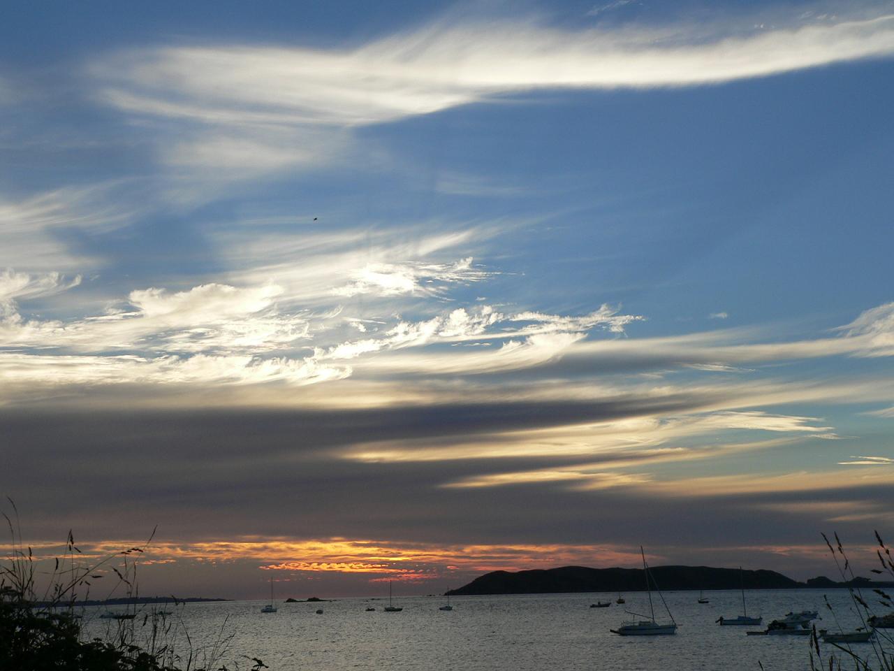 Fonds d'cran Nature Couchers et levers de Soleil Port Le Goff