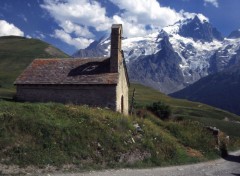 Wallpapers Constructions and architecture Les Ecrins