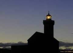 Wallpapers Constructions and architecture Phare de la pointe des Poulains au crpuscule