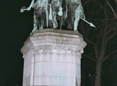 Wallpapers Constructions and architecture Statue de Charlemagne  ct de Notre-Dame